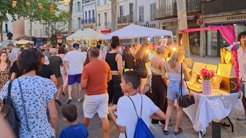 Marché nocturne Salon-de-Provence 2026